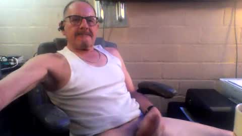Snapshot of sdh69 chatting on March 26, 2:22 pm eating pussy sucking dick online show from March 26, 2:22 pm