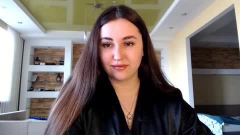 Snapshot of sea_cocktail chatting on March 11, 11:23 am Elizabeth online show from March 11, 11:23 am