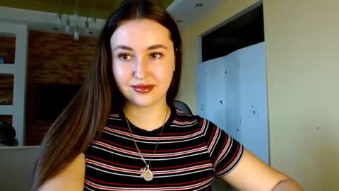 Elizabeth  online show from March 30, 7:20 am