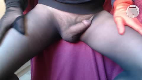 Snapshot of seamlessly chatting on February 18, 12:17 pm seamlessly online show from February 18, 12:17 pm