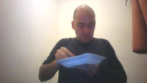 Sean online show from October 13, 6:52 pm