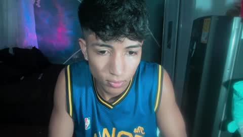 Snapshot of sean_scoth2 chatting on January 9, 11:34 pm Sean Scoth online show from January 9, 11:34 pm