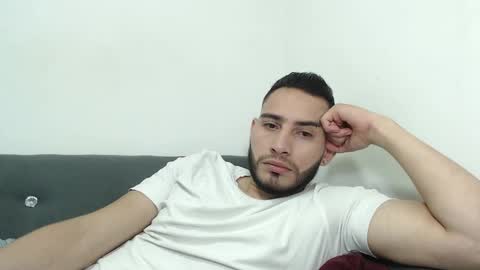 seank_noszka online show from December 24, 1:17 pm