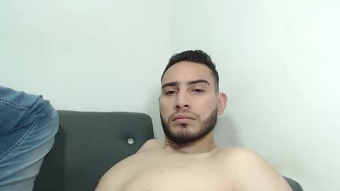 seank_noszka online show from January 3, 5:10 pm