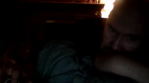 Snapshot of seanstiffy3916 chatting on December 1, 9:37 pm seanstiffy3916 online show from December 1, 9:37 pm