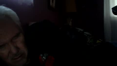 Snapshot of seanstiffy3916 chatting on November 17, 6:03 pm seanstiffy3916 online show from November 17, 6:03 pm