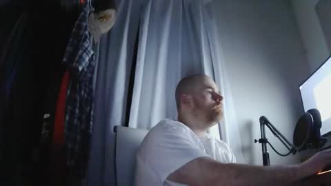 seanv26 online show from January 16, 3:32 am