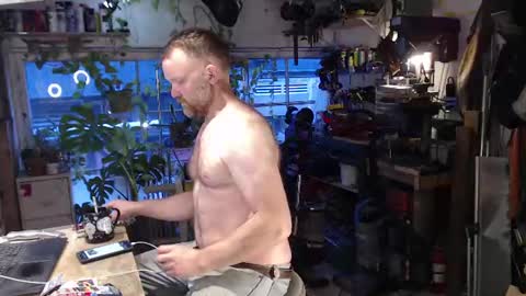 Seattlemanwhore online show from June 18, 1:48 pm