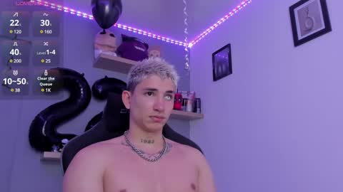 Sebastin online show from December 21, 11:34 pm