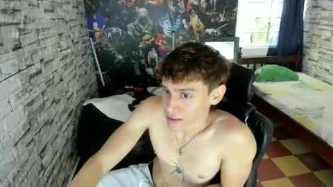 sebas jusa online show from June 6, 12:43 pm