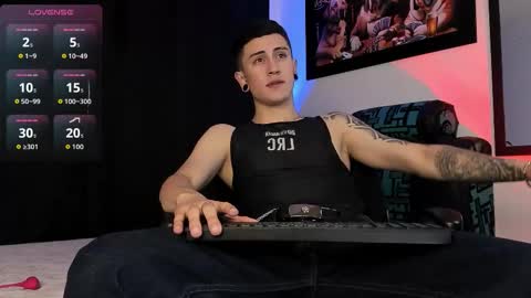 Snapshot of sebas_maverick chatting on January 16, 10:36 pm Sebastian online show from January 16, 10:36 pm