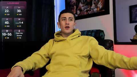 Snapshot of sebas_maverick chatting on February 4, 9:42 pm Sebastian online show from February 4, 9:42 pm