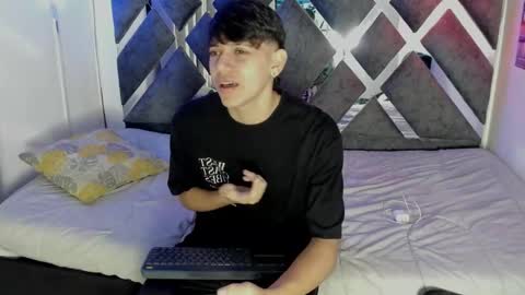 sebas_pretty7 online show from December 4, 12:25 pm