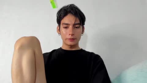 sebastian online show from December 4, 2:09 am