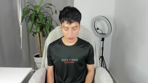 sebastian online show from December 4, 3:10 pm