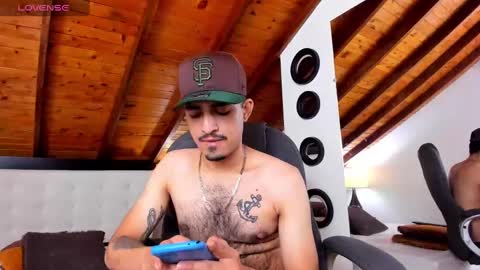 Snapshot of sebastian_berne chatting on February 17, 1:25 am Sebastian Berne online show from February 17, 1:25 am