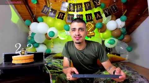 Snapshot of sebastian_berne chatting on February 21, 1:55 pm Sebastian Berne online show from February 21, 1:55 pm