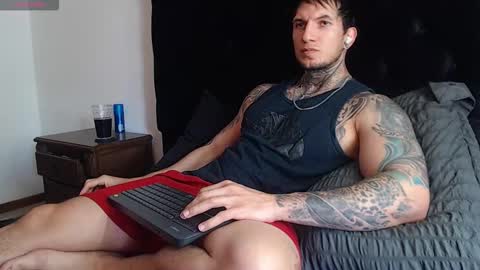 Sebastian online show from February 6, 7:06 pm