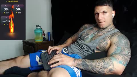 Sebastian online show from February 25, 9:46 pm