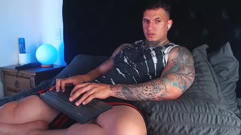 Sebastian online show from April 17, 8:12 pm