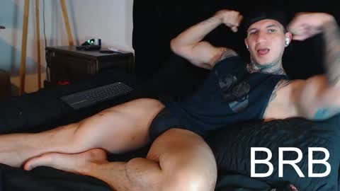 Snapshot of sebastian_muss chatting on May 12, 6:49 pm Sebastian online show from May 12, 6:49 pm