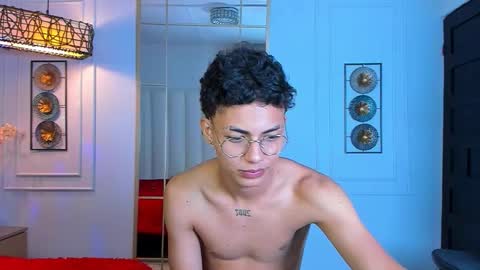 Snapshot of sebastiandejesussandoval75 chatting on December 3, 2:08 am sebastiandejesussandoval75 online show from December 3, 2:08 am