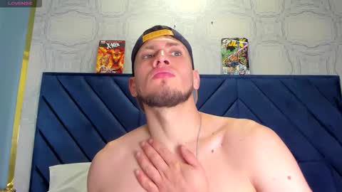  Sebastian  online show from November 19, 7:03 pm