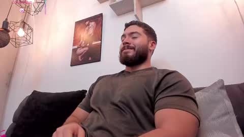 Instagram jeanpaulfit  online show from October 6, 9:56 pm