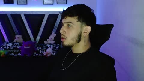 Sebas online show from October 17, 1:25 pm