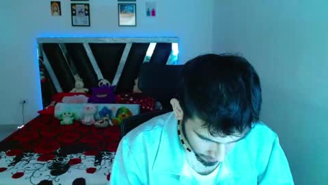 Sebas online show from May 14, 10:27 pm
