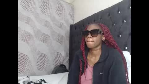 sebatrishaa online show from October 9, 6:39 pm