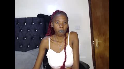 sebatrishaa online show from October 13, 4:07 pm