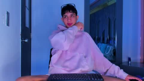 Sebastian online show from March 30, 8:43 pm