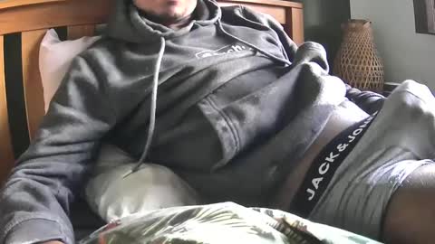 Snapshot of sebligan20 chatting on March 1, 4:22 pm sebligan20 online show from March 1, 4:22 pm