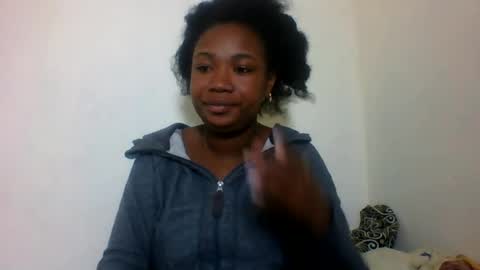 Snapshot of secil3274 chatting on July 5, 4:07 am secil3274 online show from July 5, 4:07 am