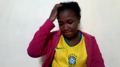 Snapshot of secil3274 chatting on July 8, 7:57 am secil3274 online show from July 8, 7:57 am