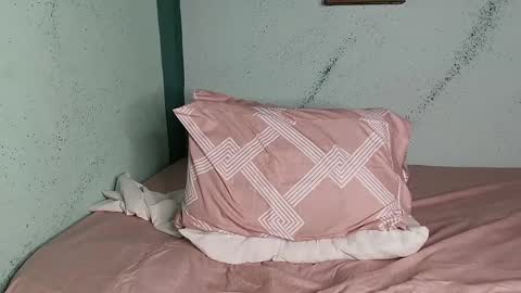 kai online show from December 3, 8:27 am