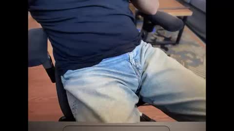 secret_neighbor_ online show from October 10, 6:07 pm