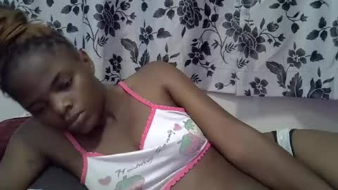 Snapshot of secret_seducer chatting on November 20, 8:52 pm cruce online show from November 20, 8:52 pm