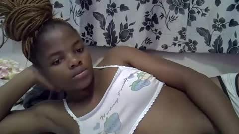 Snapshot of secret_seducer chatting on November 24, 7:41 am cruce online show from November 24, 7:41 am