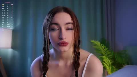 Snapshot of secrethustle chatting on February 16, 1:51 pm Lily online show from February 16, 1:51 pm