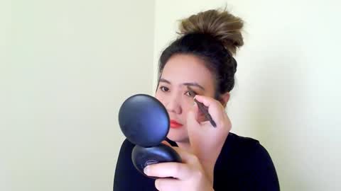 Snapshot of secretlover010101 chatting on January 3, 1:59 am MILAN online show from January 3, 1:59 am