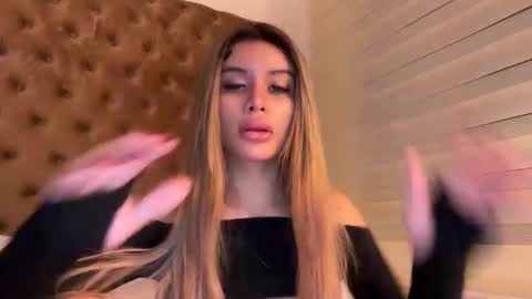 secrets_bae online show from October 13, 7:36 pm