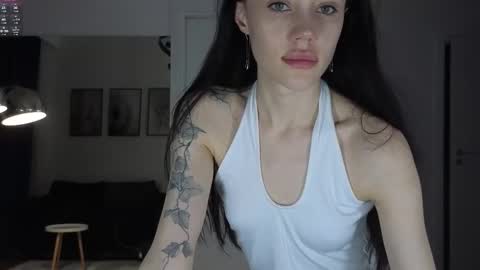 Sara online show from October 9, 8:40 pm