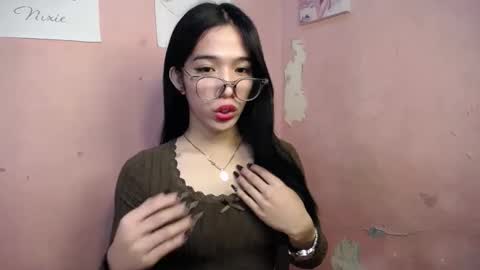 Snapshot of seductive_abia chatting on March 4, 11:51 am JUST CALL ME ABIA online show from March 4, 11:51 am