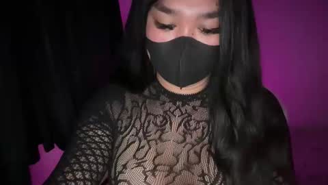 Snapshot of seductive_athenaxx chatting on November 28, 9:28 pm Athena online show from November 28, 9:28 pm