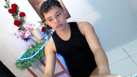 Max online show from June 19, 9:46 am