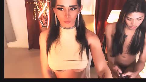 Snapshot of seductive_nicki chatting on December 4, 10:08 pm seductive_nicki online show from December 4, 10:08 pm