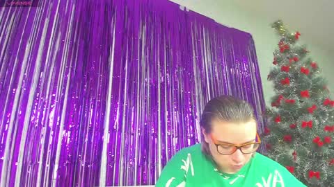 seductive_she_wolf online show from January 8, 2:35 pm