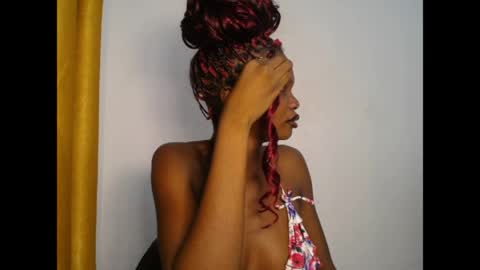seductive_sugar247 online show from May 30, 6:05 pm